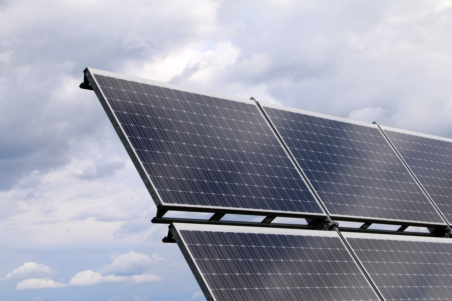 Plantas fotovoltaicas flotantes