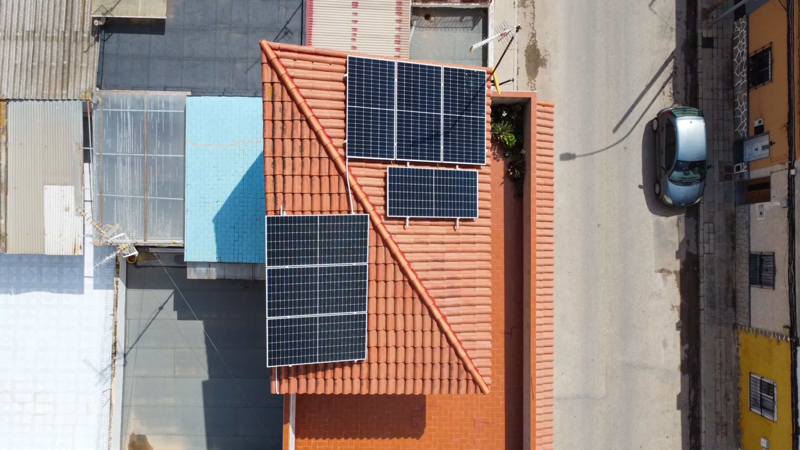 Instalación autoconsumo de 6kW.